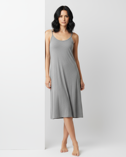 Fond de robe mi-longue gris