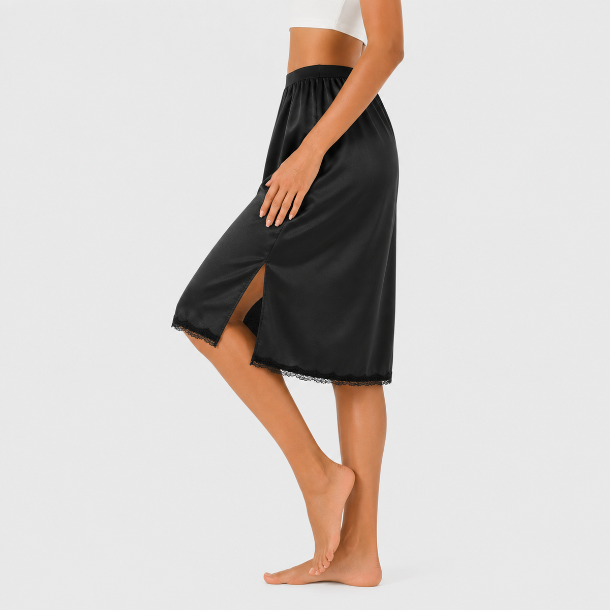 Jupon sous robe fluide noir profil